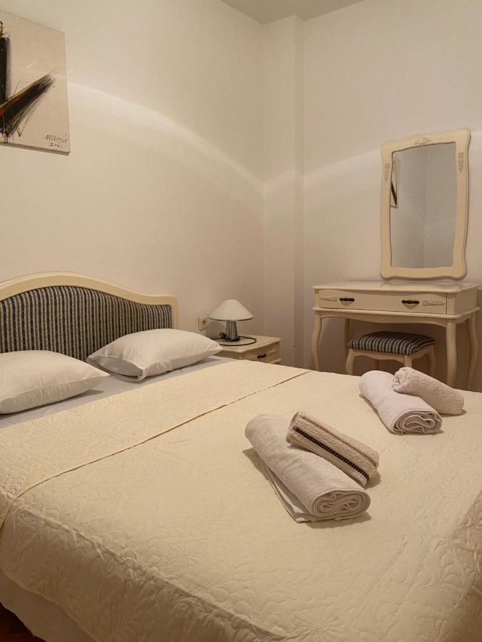 Apartments Mandarina Garden Petrovac Exterior foto