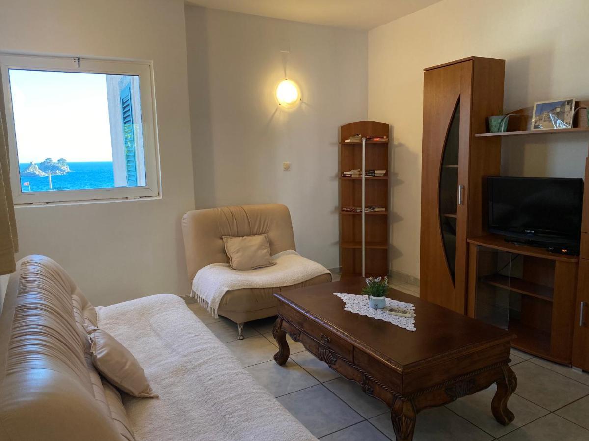 Apartments Mandarina Garden Petrovac Exterior foto